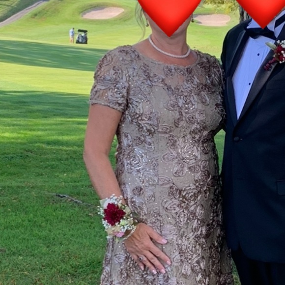 Alex Evenings Gown - Picture 8 of 8